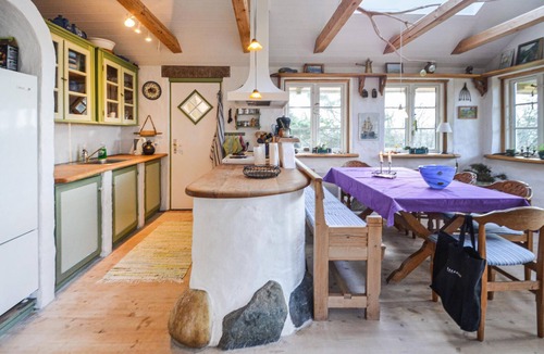 Thyholm House | Cozy home in Thyholm with WiFi