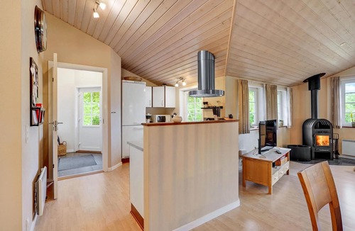 Arrild Ferieby House | Cozy home in Toftlund with kitchen
