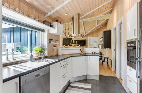 Arrild Ferieby House | Cozy home in Toftlund with sauna