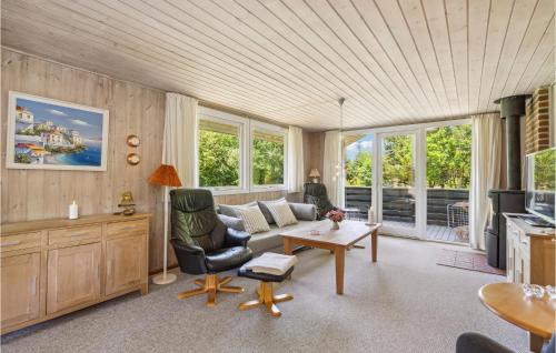 Sønder Nissum House | Cozy Home In Ulfborg With Wifi