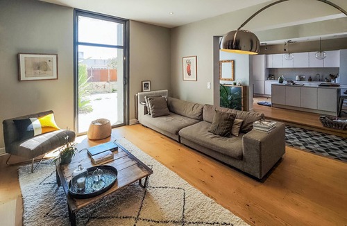 Valros House | Cozy home in Valros with WiFi