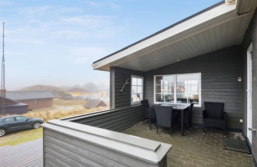 Vejers Strand House | Cozy home in Vejers Strand with sauna