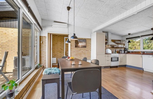 Amtoft House | Cozy home in Vesløs with house sea view