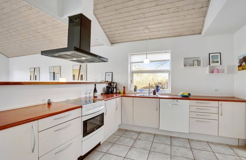 Vordingborg Municipality House | Cozy home in Vordingborg with kitchen