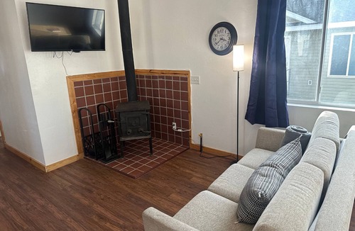 Garden City House | Cozy Home-Kid’s Playroom-Next to Park-Group Fun