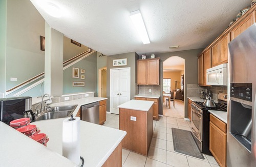 Manvel House | Cozy Home near Houston Medical Center, NRG Stadium and Galleria