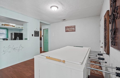 North Richland Hills House | Cozy Home - North Richland Hills