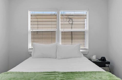 Foster Place House | Cozy home NRG DT Medical Ctr