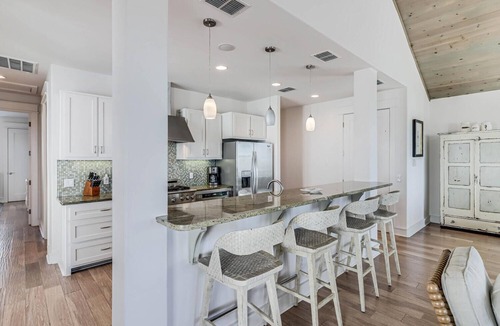 Cinnamon Shore House | Cozy Home on Lake and in Cinnamon Shore Cul-de-Sac + Pools & Amenities