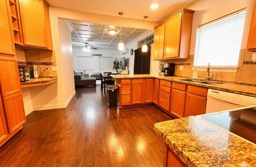 Forest Grove House | Cozy Home Pool Table Fire Pit 1 mile to Pacific Univ.