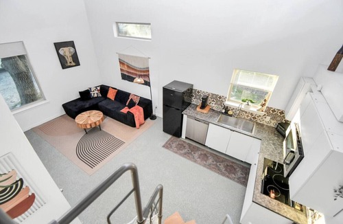 Fresno House | Cozy Home Sleeps11 High-Speed@WiFi500MBPS+
