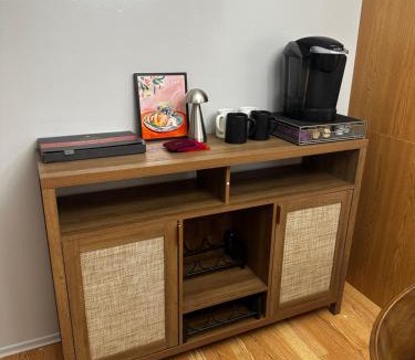 Federal Way House | Cozy Home Surrounded by Trees