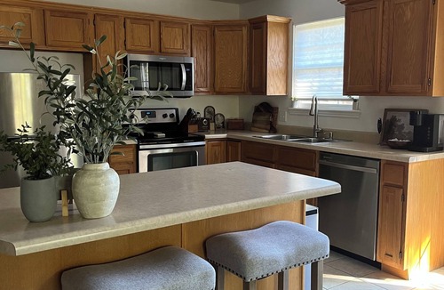 Siloam Springs House | Cozy Home to yourself