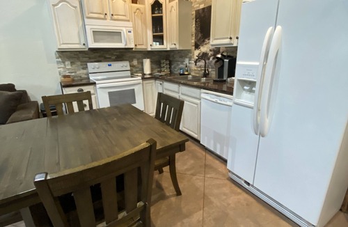 Garden Valley Cabin | Cozy home with HOT TUB, River View & Fire Pit!