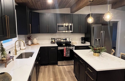 Cosby House | Cozy home with mountain views!