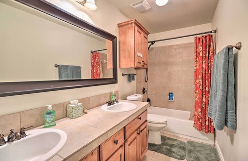Apache Shores House | Cozy Home with Patio & Yard, 3 Mi to Lake Travis!