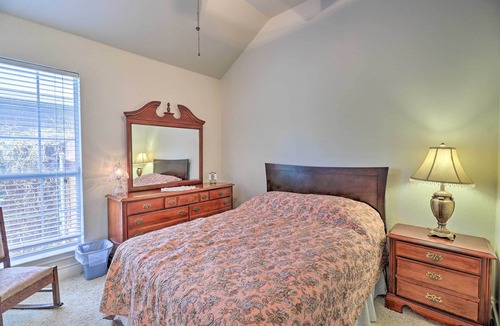Apache Shores House | Cozy Home with Patio & Yard, 3 Mi to Lake Travis!