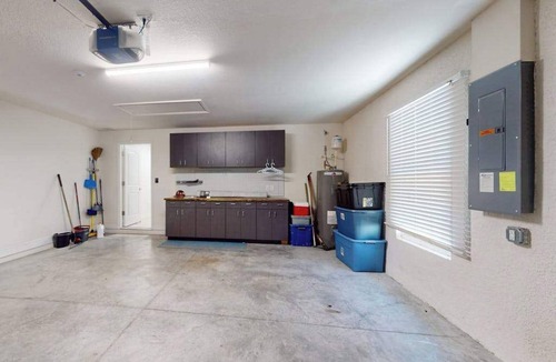 Broadmoor House | Cozy home with yard, near attractions, washer & dryer, & WIFI