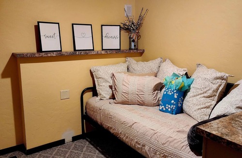 Grove Cabin | Cozy Honey Creek Hideaway, comfortable sleeping for 8 at Grand Lake!