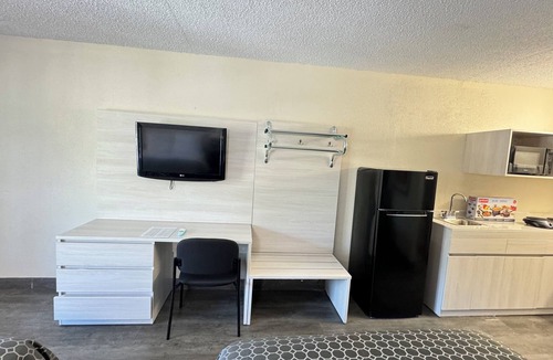 McDonough Hotel | Cozy hotel Studio in McDonough