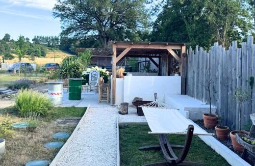 Saint-Jean-sur-Mayenne House | Cozy house next to the Mayenne River