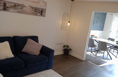 Bircotes House | Cozy house