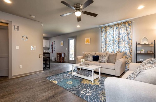 Rosebank House | Cozy house in Hip East Nashville Unit B