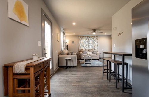 Rosebank House | Cozy house in Hip East Nashville Unit B