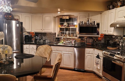 Poplar Bluff House | Cozy house in tranquil Poplar Bluff with AC, WiFi