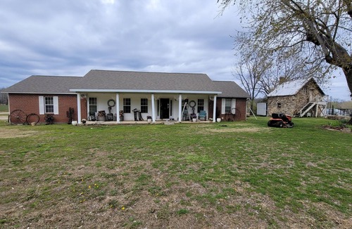 Poplar Bluff House | Cozy house in tranquil Poplar Bluff with AC, WiFi