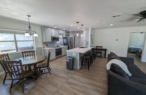 Belton House | Cozy house minutes from Lake Belton