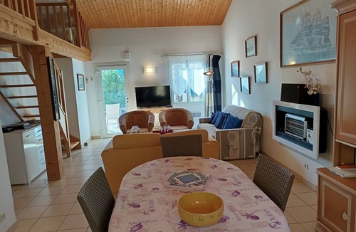 La Barre-de-Monts House | Cozy house near beach and forest, parking