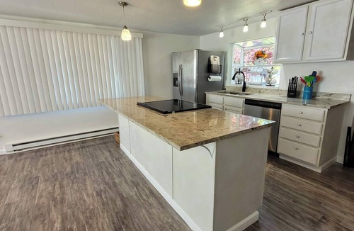 Westport House | Cozy House with Everything You Need!