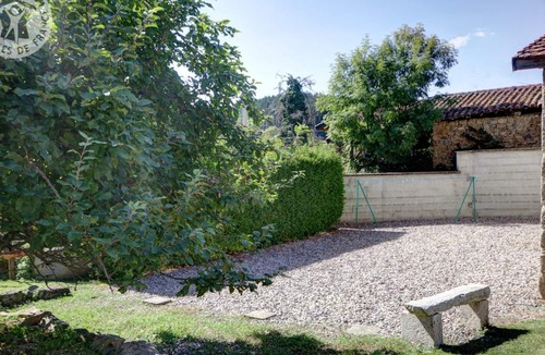 Champoly Cottage | Cozy house with private garden and terrace