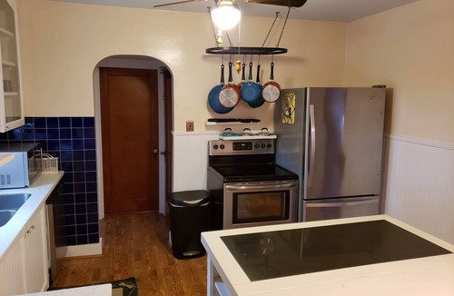 Cape Girardeau House | Cozy house within walking distance of the historic downtown district.