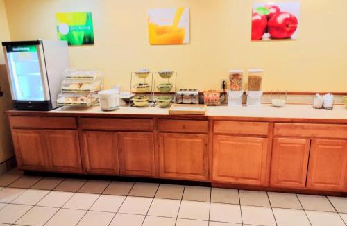 Centralia Hotel | Cozy Inn