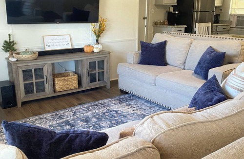 Lake Wales House | Cozy & Inviting 3BR and 2 Bath Full Kitchen + Laundry