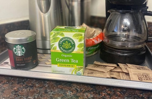 Norcross House | Cozy Inviting Townhome