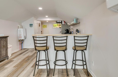 East Irondequoit House | Cozy Irondequoit Home on Lake Ontario!