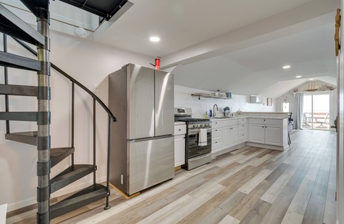 Rochester Cottage | Cozy Irondequoit Home on Lake Ontario!