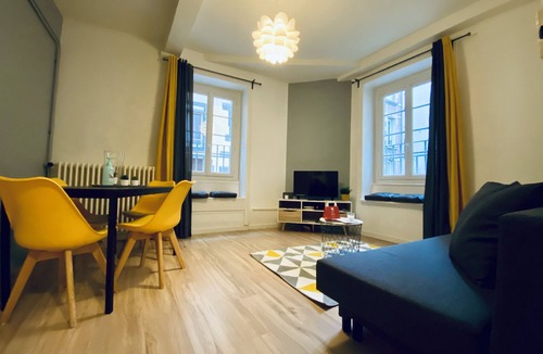 Clermont Ferrand City Centre Apartment | 🌟 Cozy is not central plateau 🌟