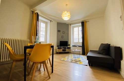 Clermont Ferrand City Centre Apartment | 🌟 Cozy is not central plateau 🌟