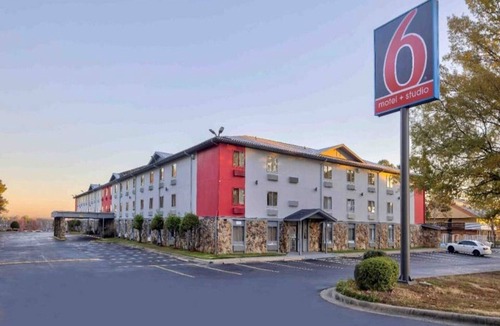 Little Rock Apartment | Cozy King Bed|Free Parking &Wifi,TV