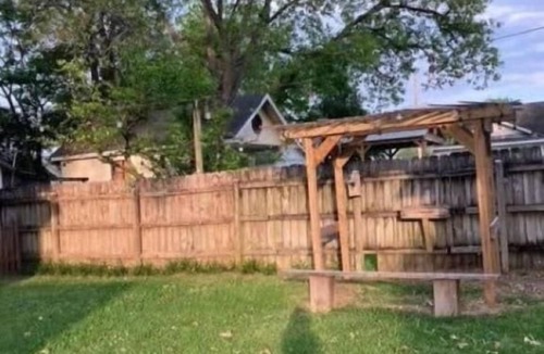 Freetown - Port Rico Apartment | Cozy Lafayette Apartment: Free Parking, Kitchen & Family-Friendly!