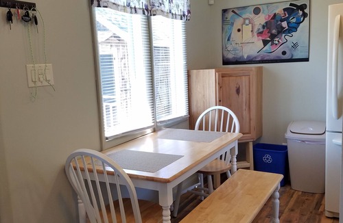 Plattsburgh Cottage | Cozy Lake Champlain Cottage - Property on Lake Champlain