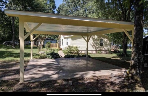 Perryville House | Cozy Lake Front 3br/2ba - sleeps 8!