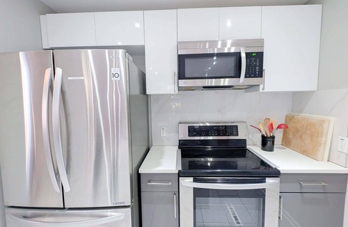 Lake Harmony House | Cozy Lake Harmony Basecamp Sleeps 12!