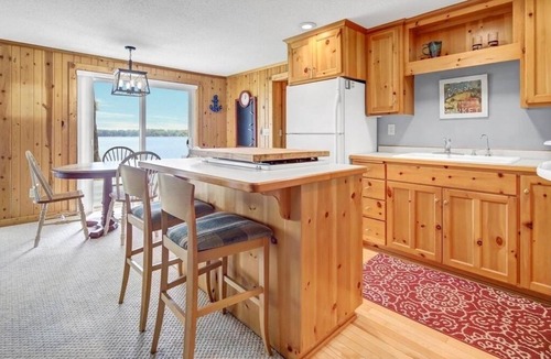 Hillman House | Cozy lake home, fishing and recreational land for all your favorite activities!