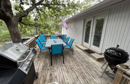 Cookson House | Cozy Lake Home for the whole family!
