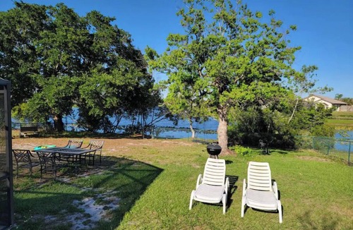 Indian Wells House | Cozy lake house with private pool near Disney
